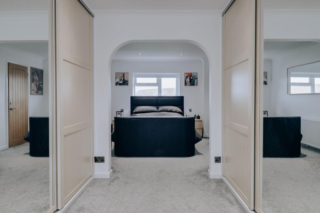 Main bedroom dressing area