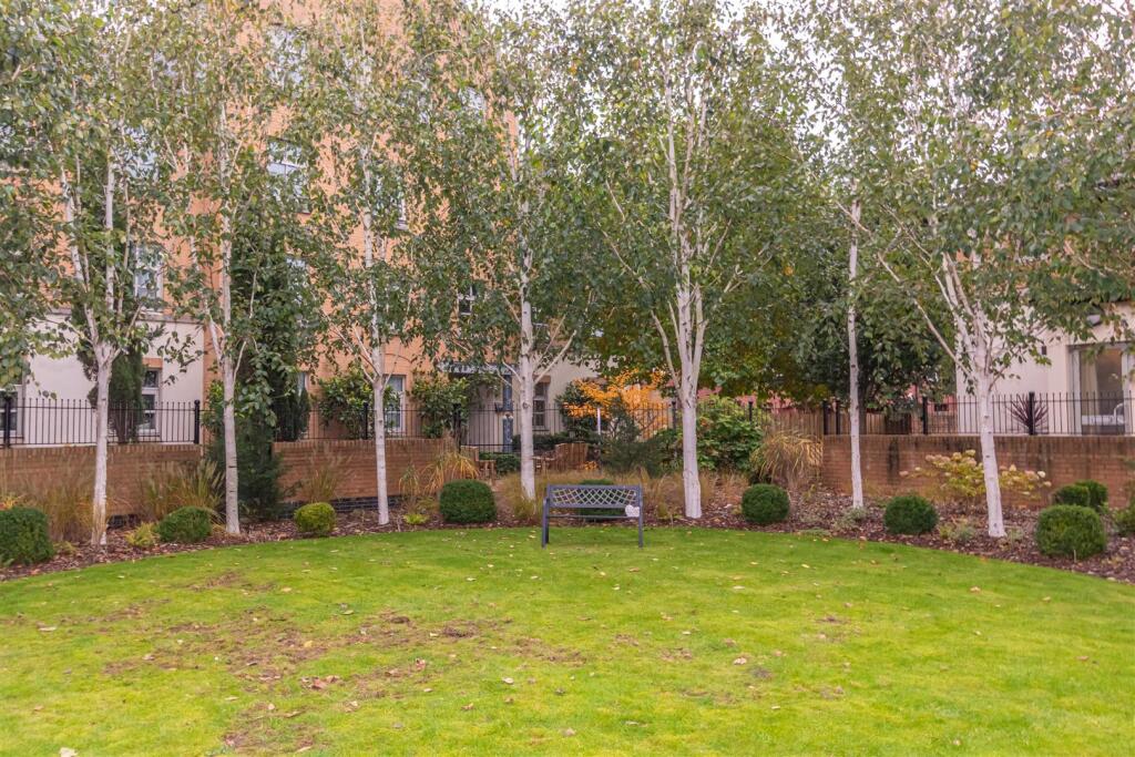 Well kept communal gardens