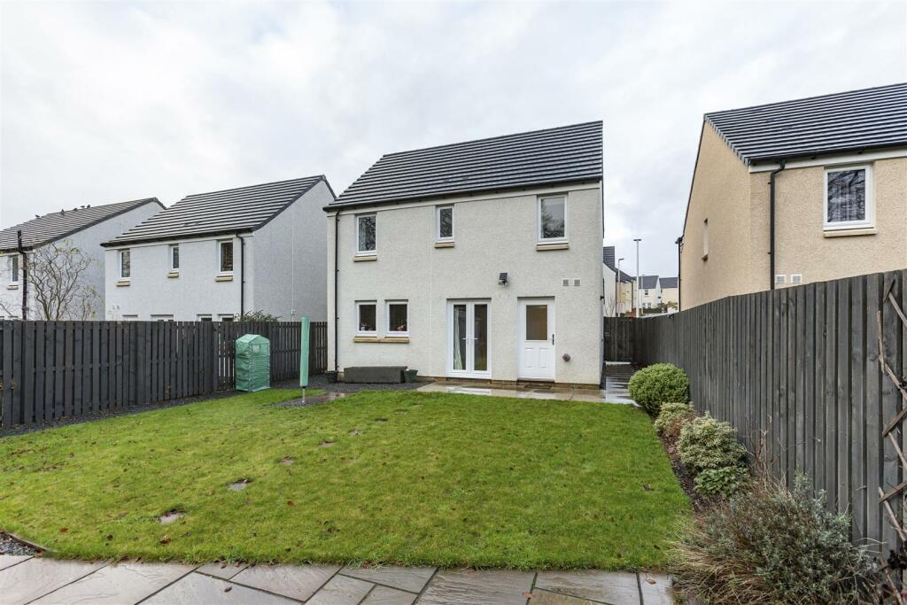 8 Knoll Park Drive Galashiels 58.JPG