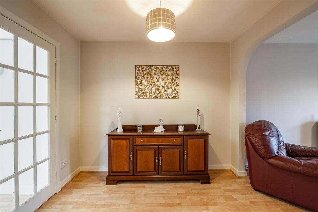 9 Sergeants Park Newtown St Boswells 16.JPG