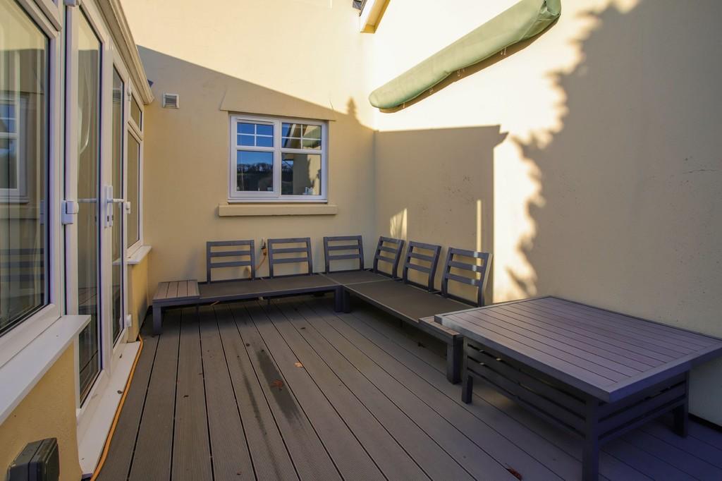 Outside Seating A...