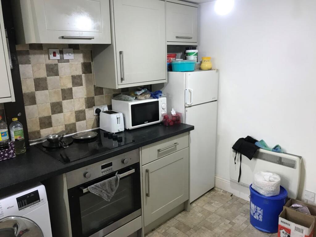 Flat 1