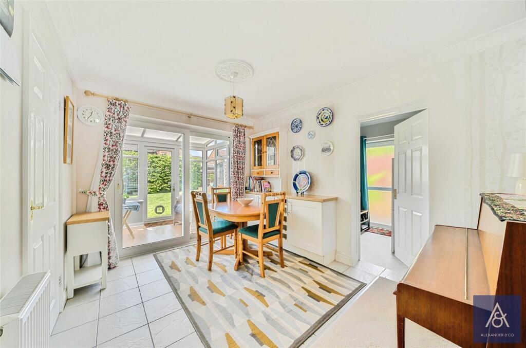 Living/Dining Room