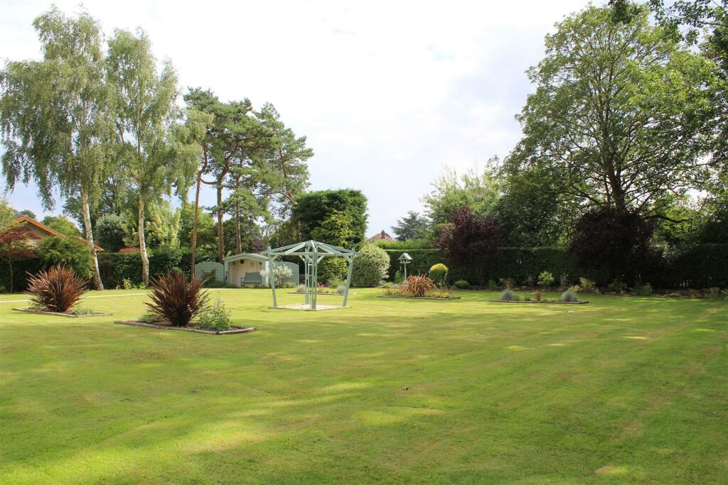 GARDEN