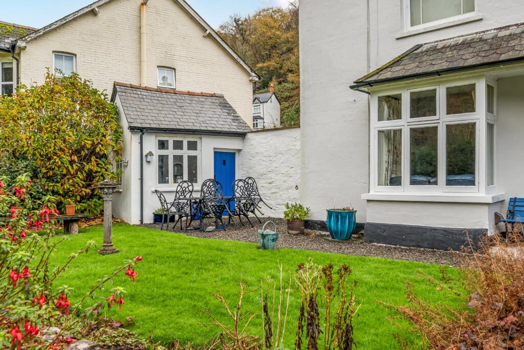 Dulverton, Seddons