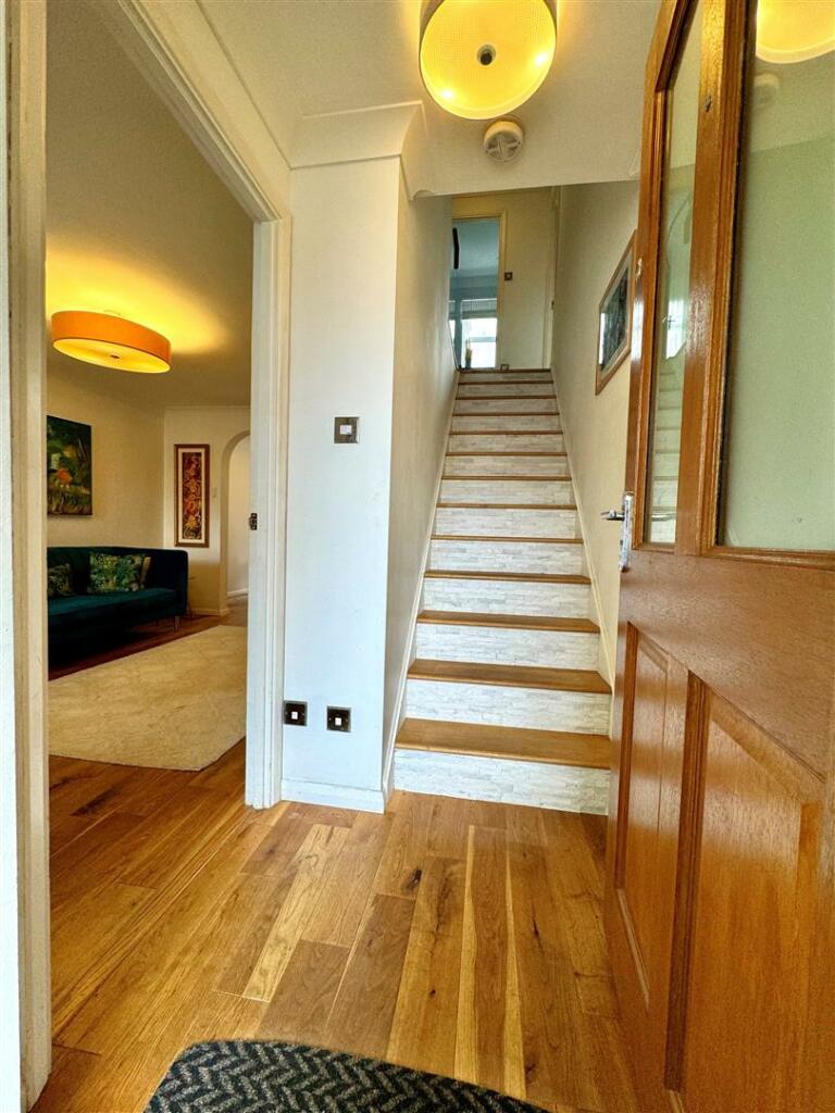 hallway.jpg