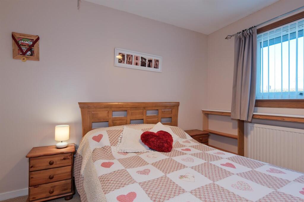 021-25 Netherdale Crescent, Wishaw ML2 0DN.jpg