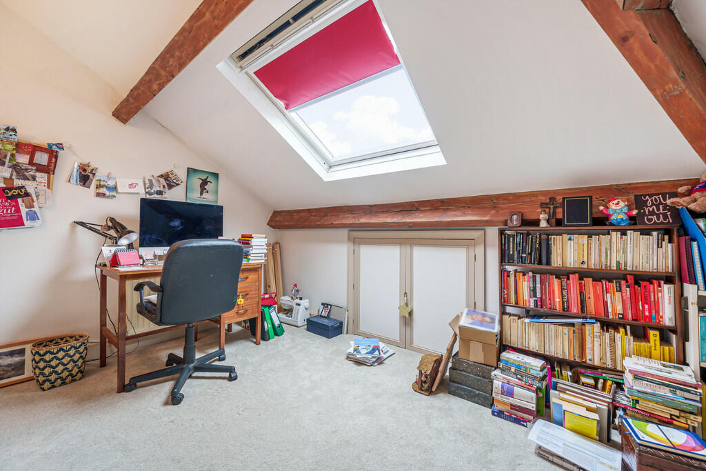 Office/Bedroom 3