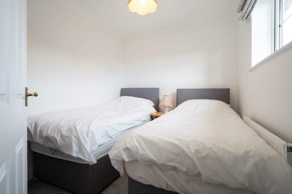 bed 3