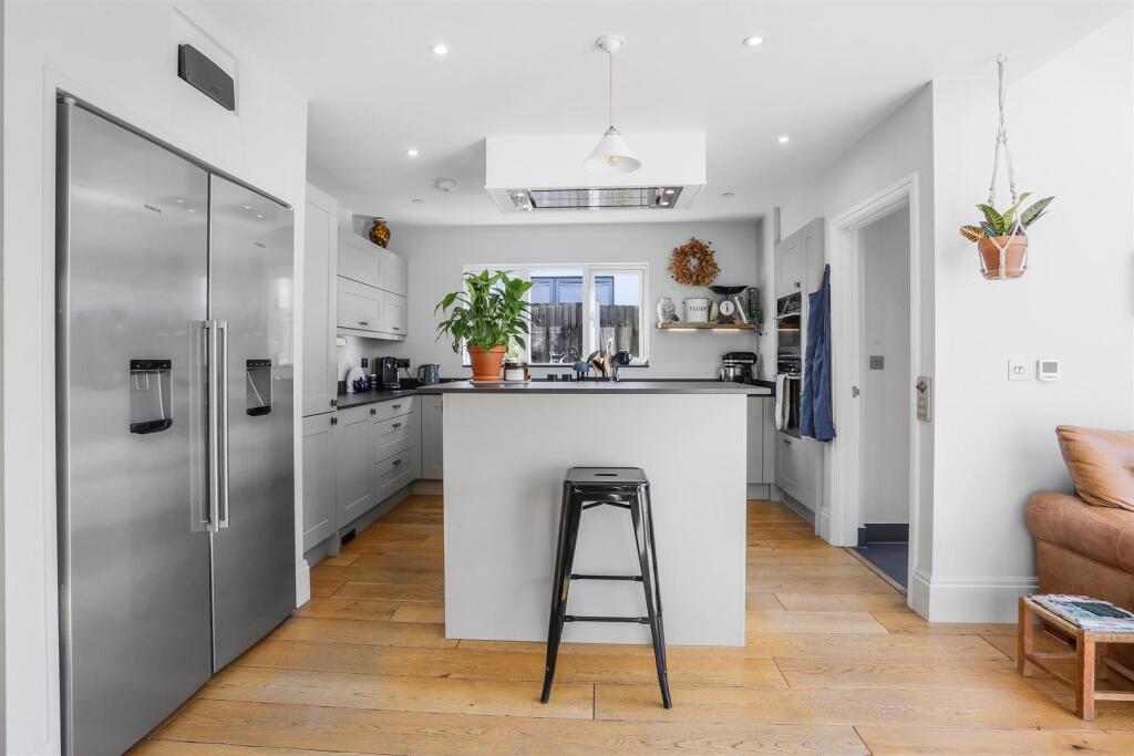 1442804326 -  31.jpg