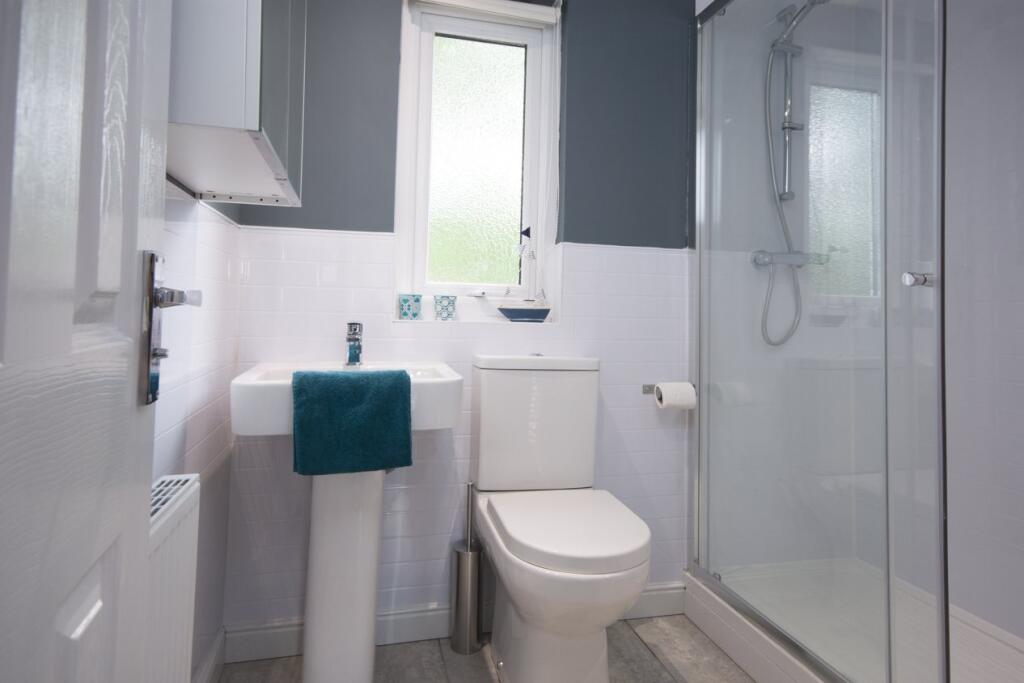 Bathroom 2