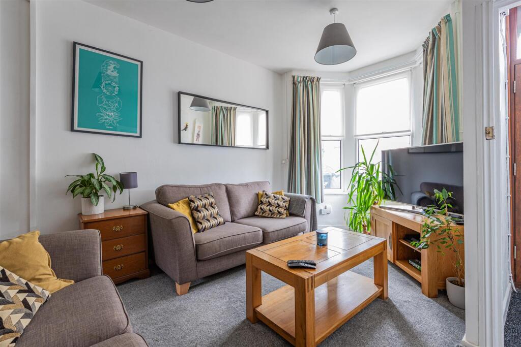 Aberdovey Street 1-5.jpg