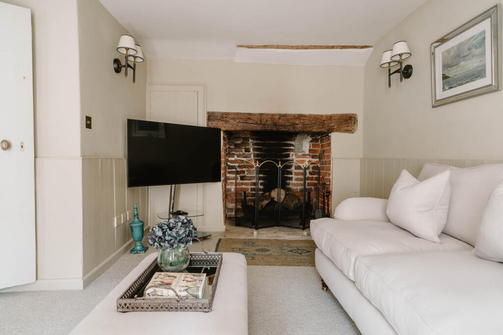 276308 - Silverless Street_High Res-17.jpg