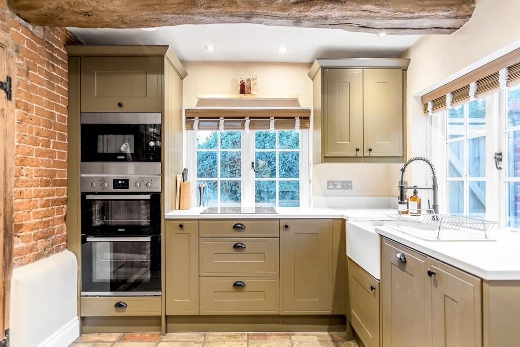 Kitchen 4
