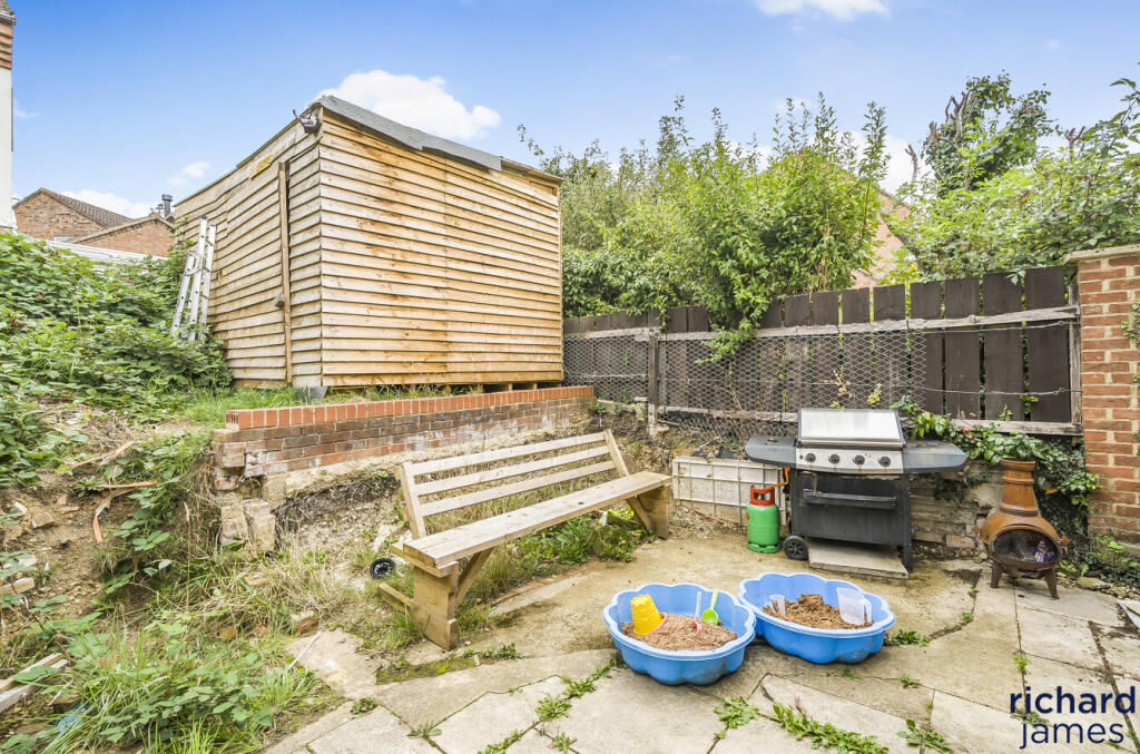 5f8e1522-cec7-4e9...