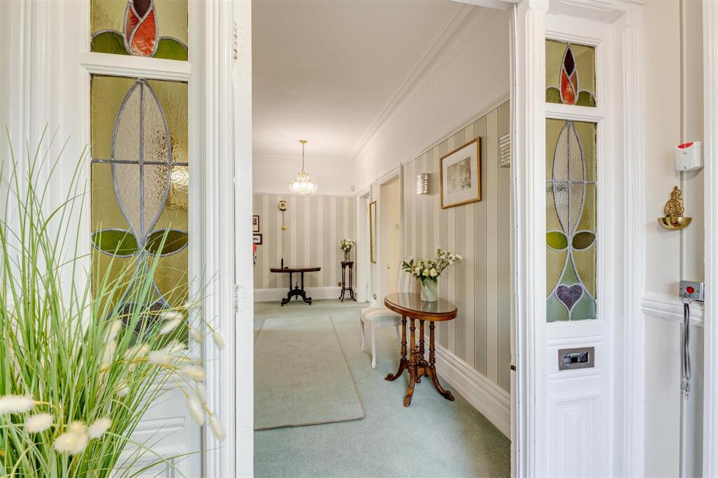 20 dowhills Road_6.jpg