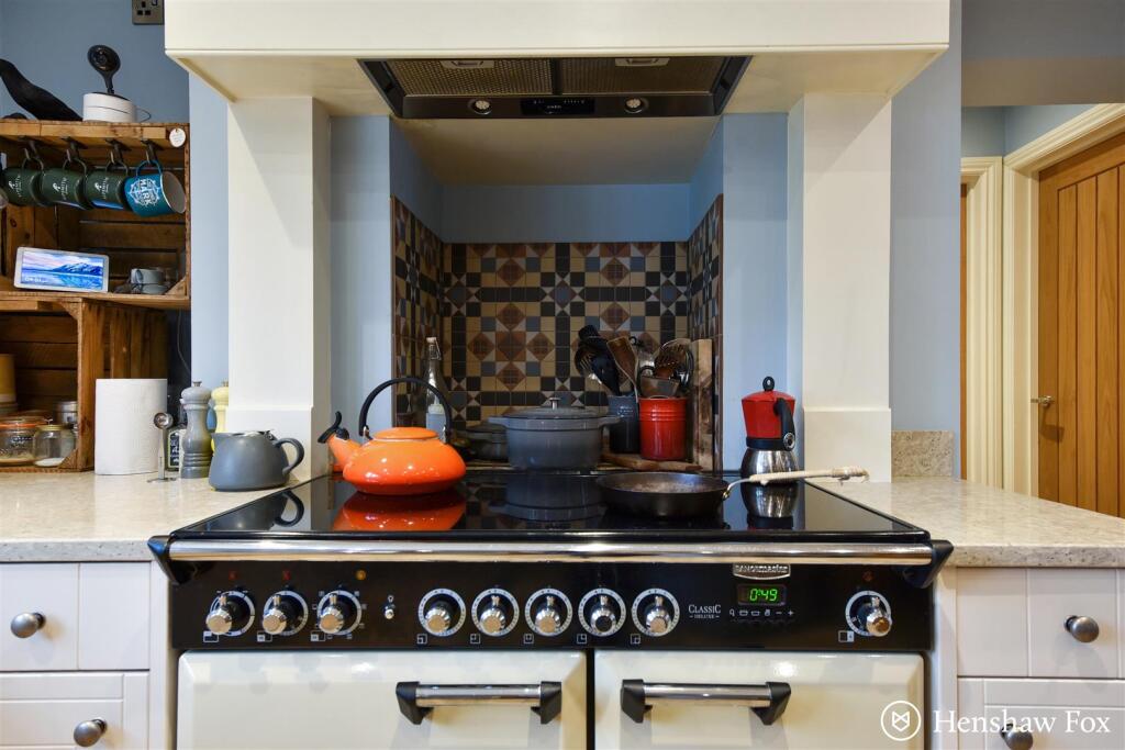 Ph24_5801361 - Copy.jpg