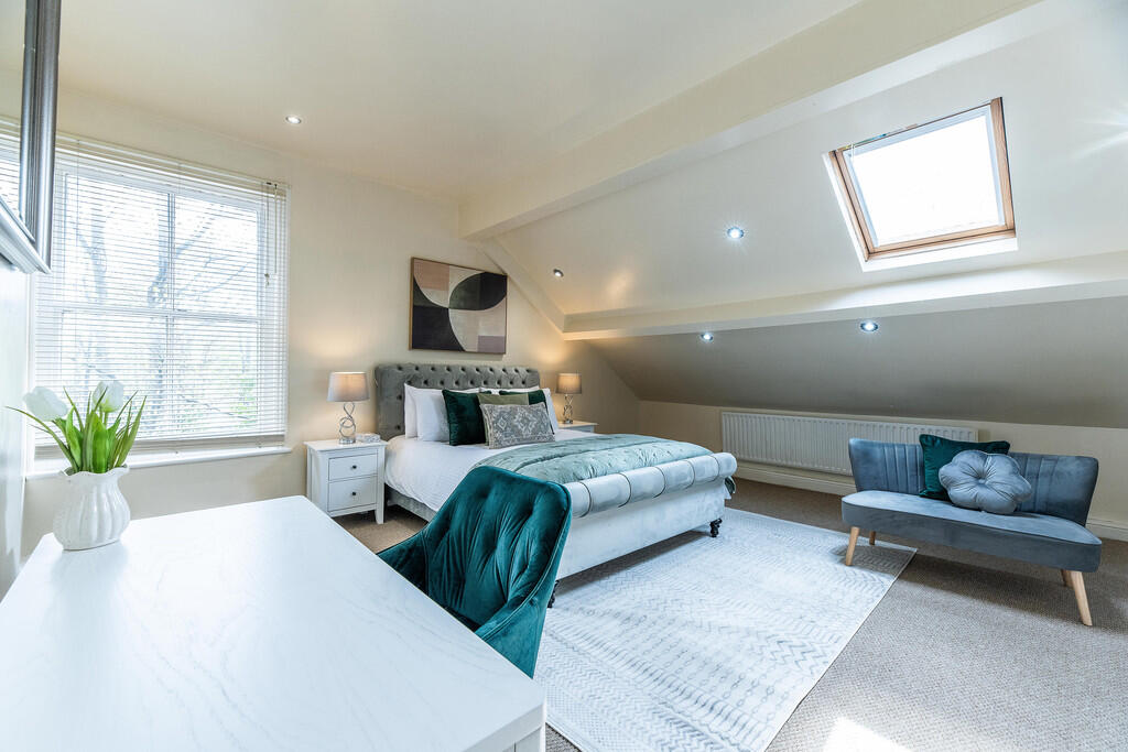 7 Redcliffe Road ...