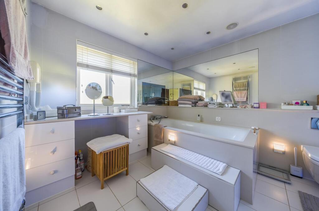 Davidson Frost-Wellings, DFW, Gordon Avenue, Stanm