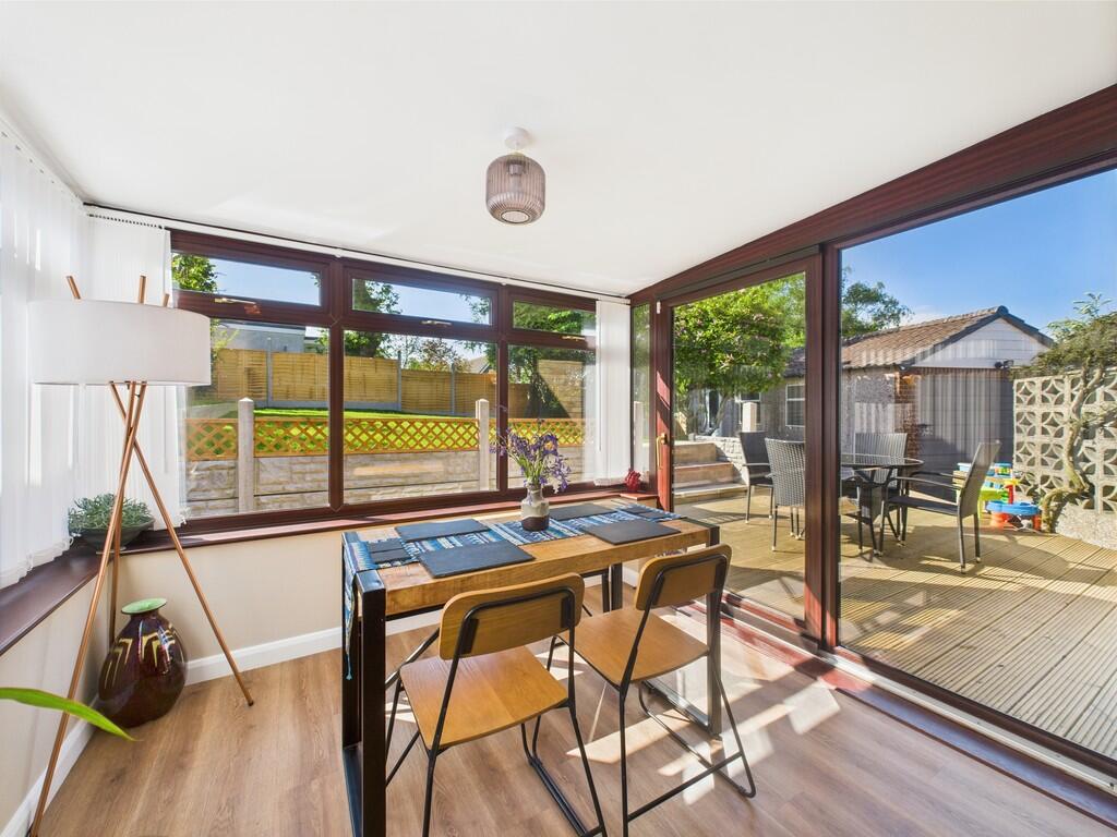 CAM02089G0-PR0474...