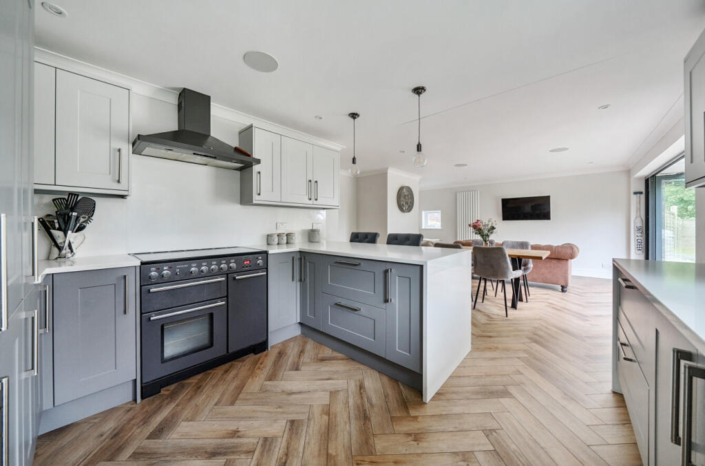 20-6821e406922b5-...