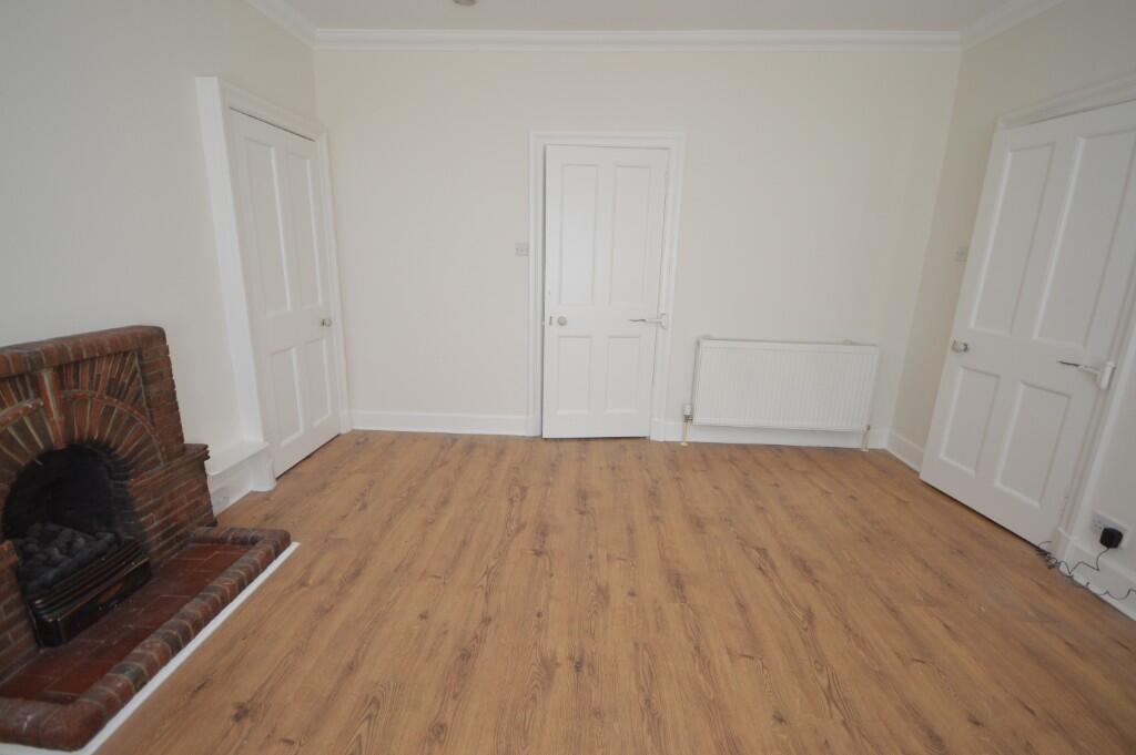 Public room 1