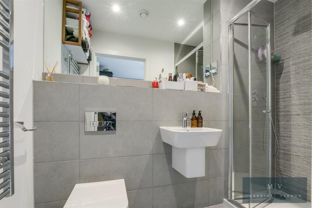 Malan Apartments 1 MV-14.jpg