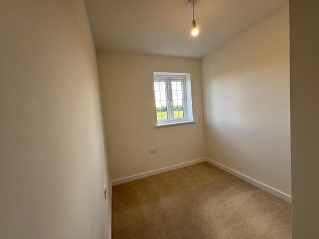 Bedroom 3.jpg