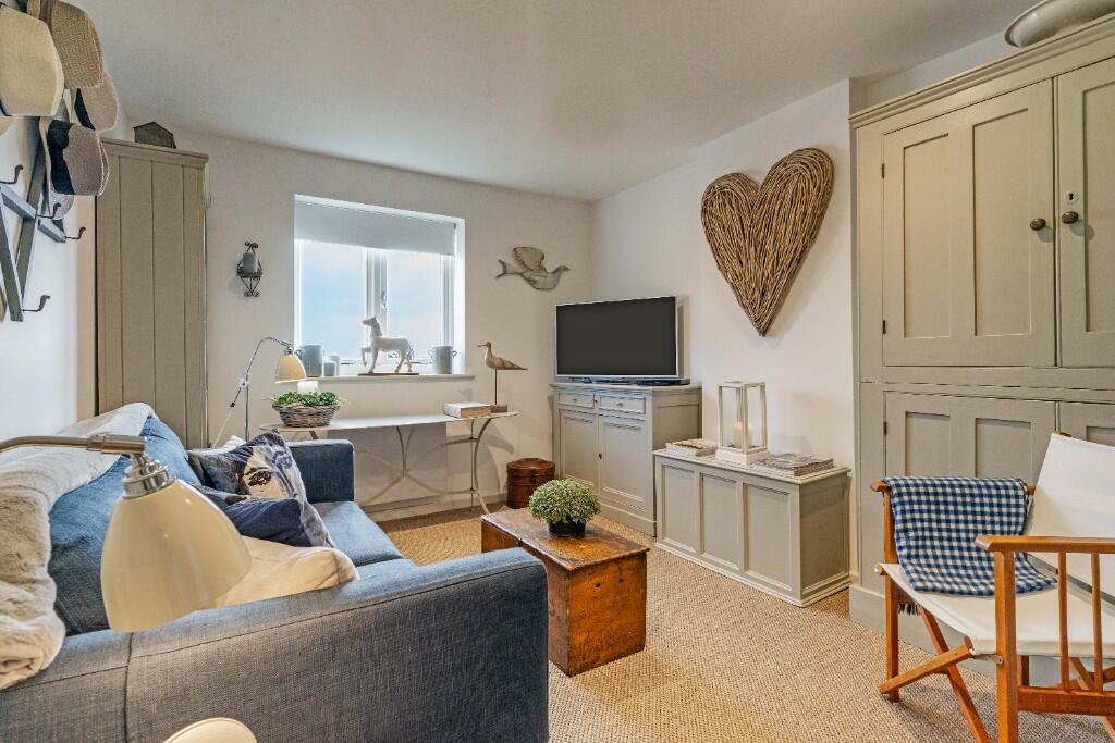 Bedroom/office