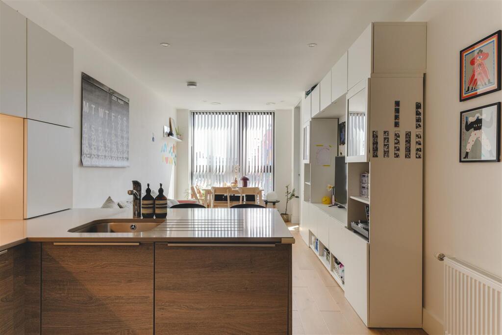 Kingsland Road-10.jpg