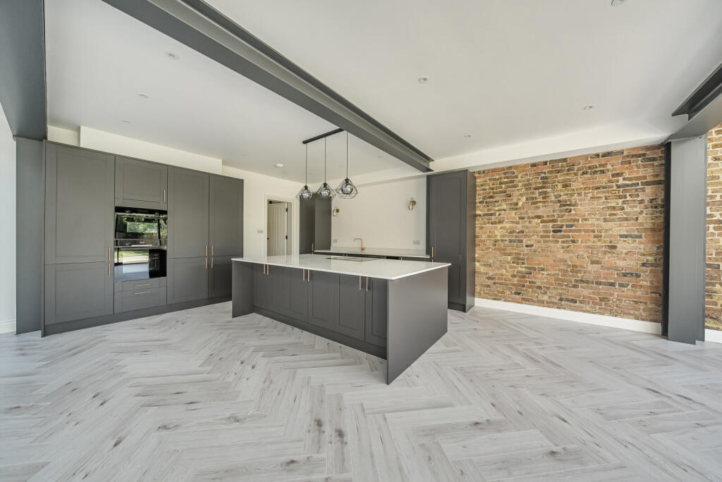 1325892-20-687a70...