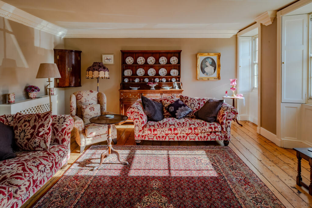 266454 - PH-hr-8.jpg