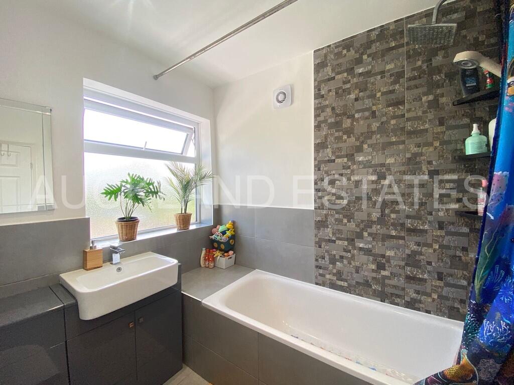 180e770f-2f07-420...