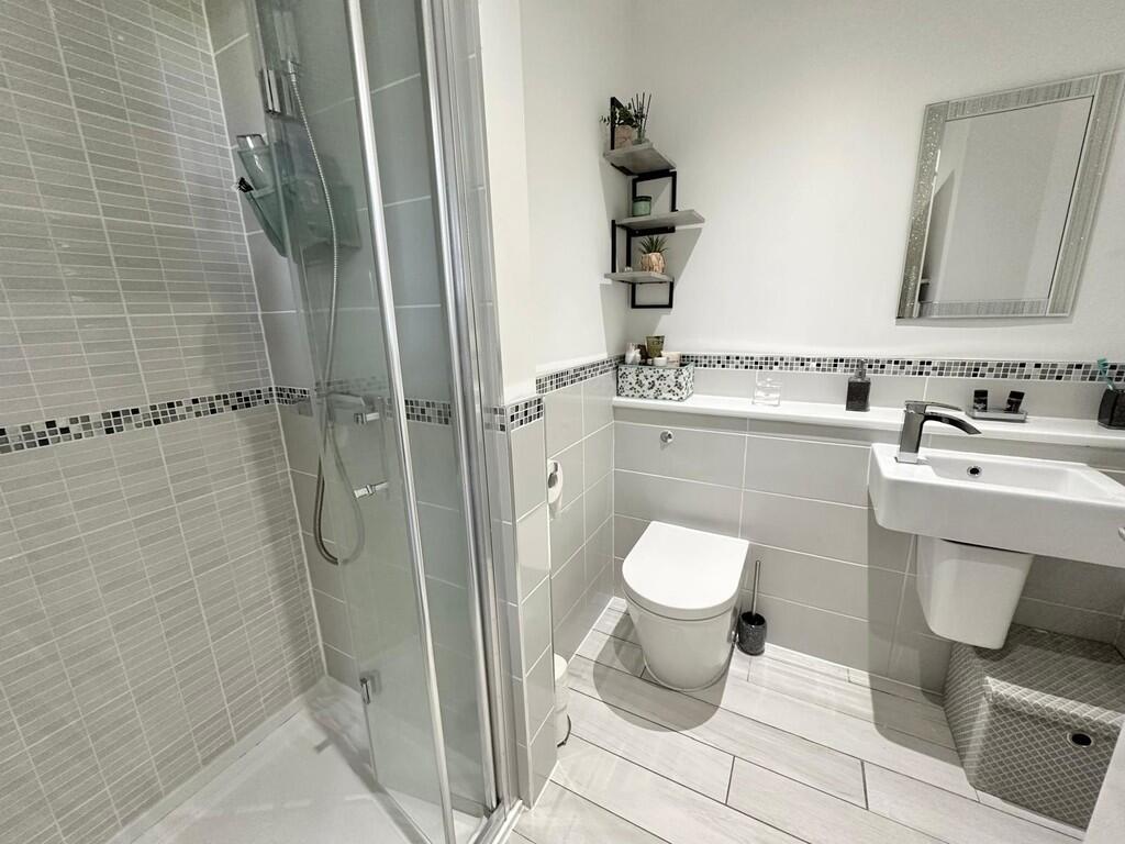 IMG-20250520-WA00...