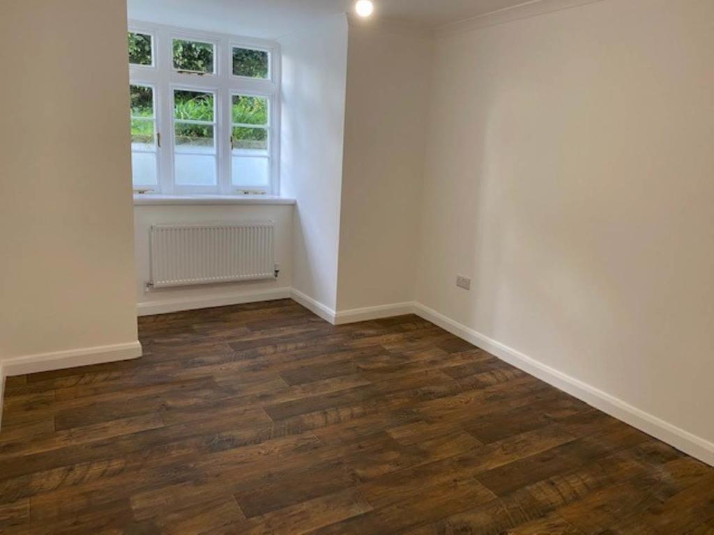 Bedroom 1 (Master)