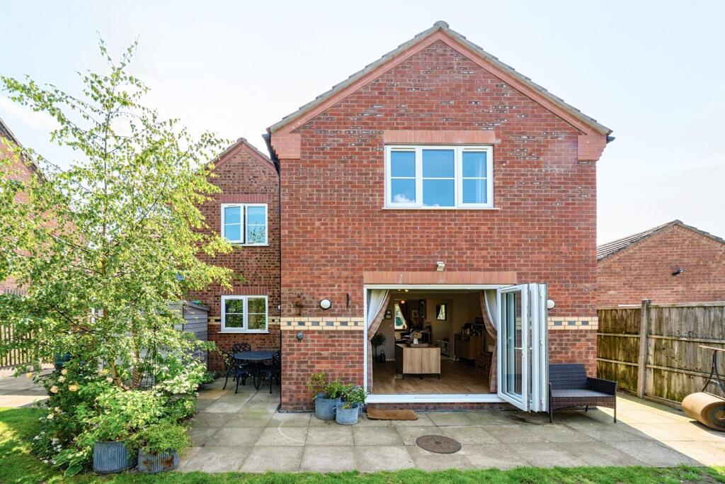 2nd view PROPERTY REAR.jpg