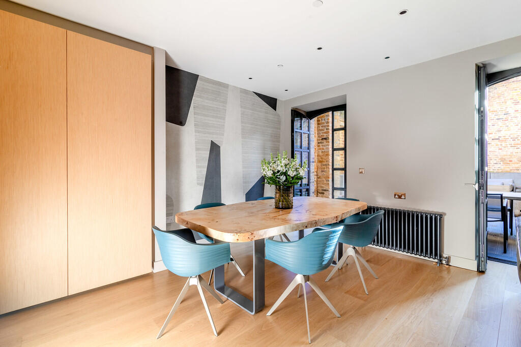 Floral_Court_20