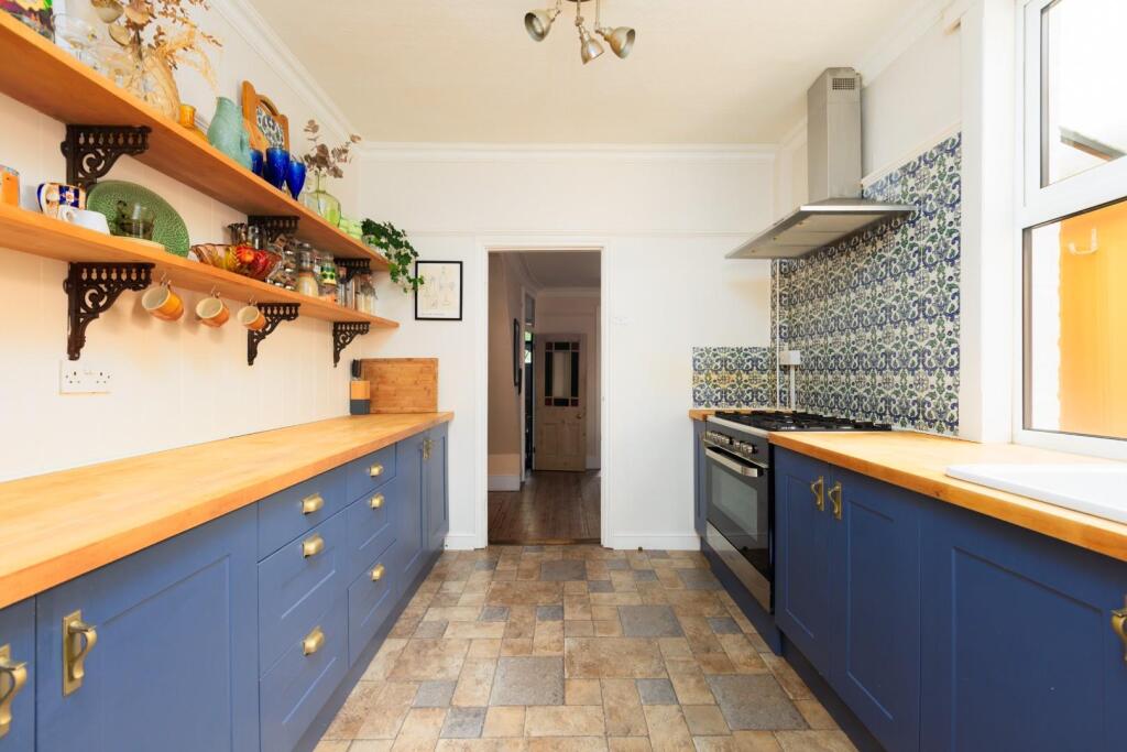 52 Newbridge Road-26.jpg