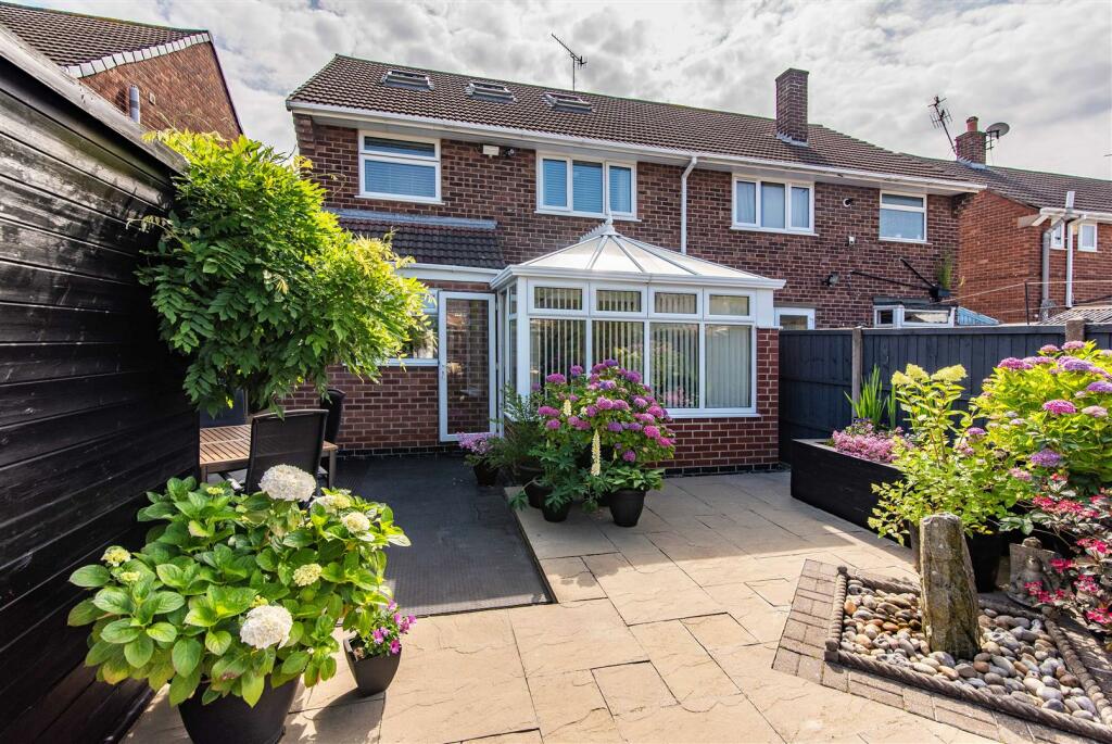 186 ruddingtonlane-low-7.jpg