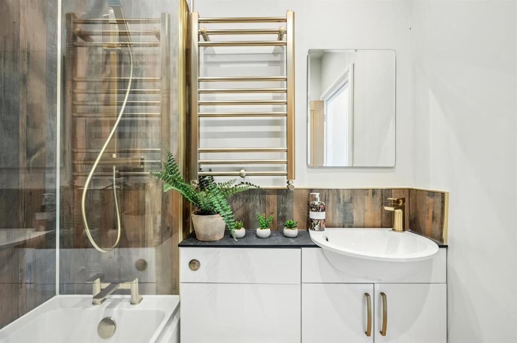 Saxton Mee Yard Head Cottage 0024.jpg