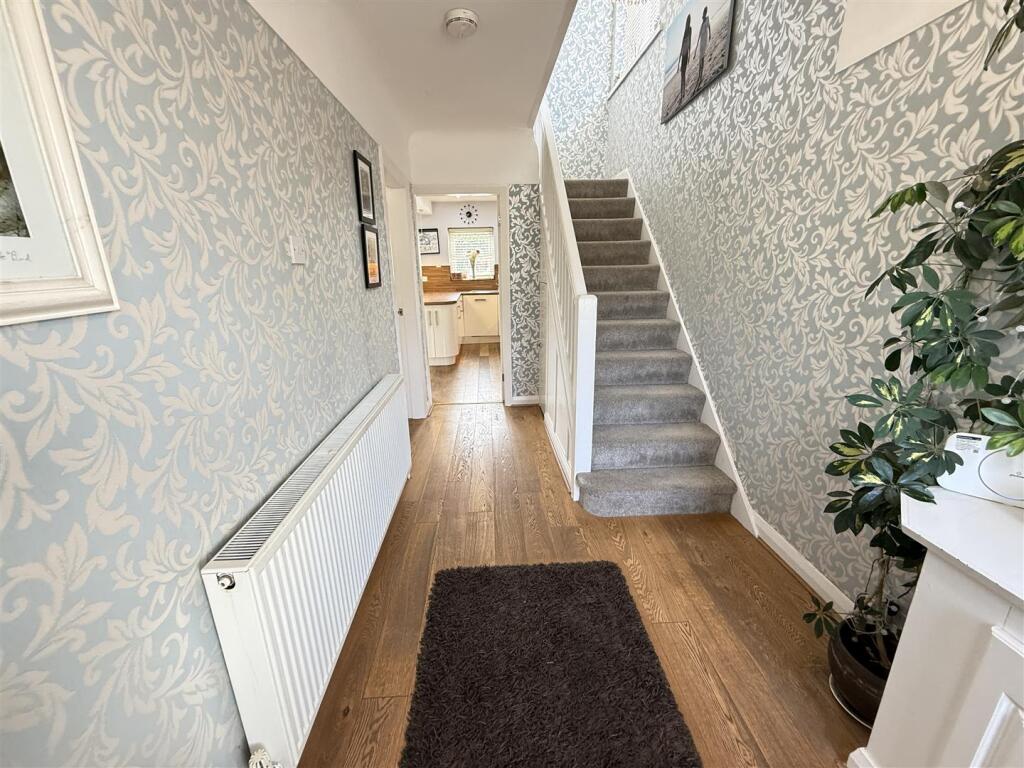 Belmont Drive, Pensby, Wirral