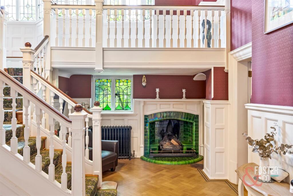 Dyke Road Avenue, 32_023.JPG