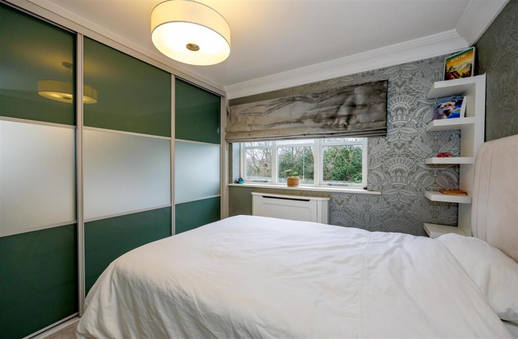 Bedroom 2 1N9A2691.jpg
