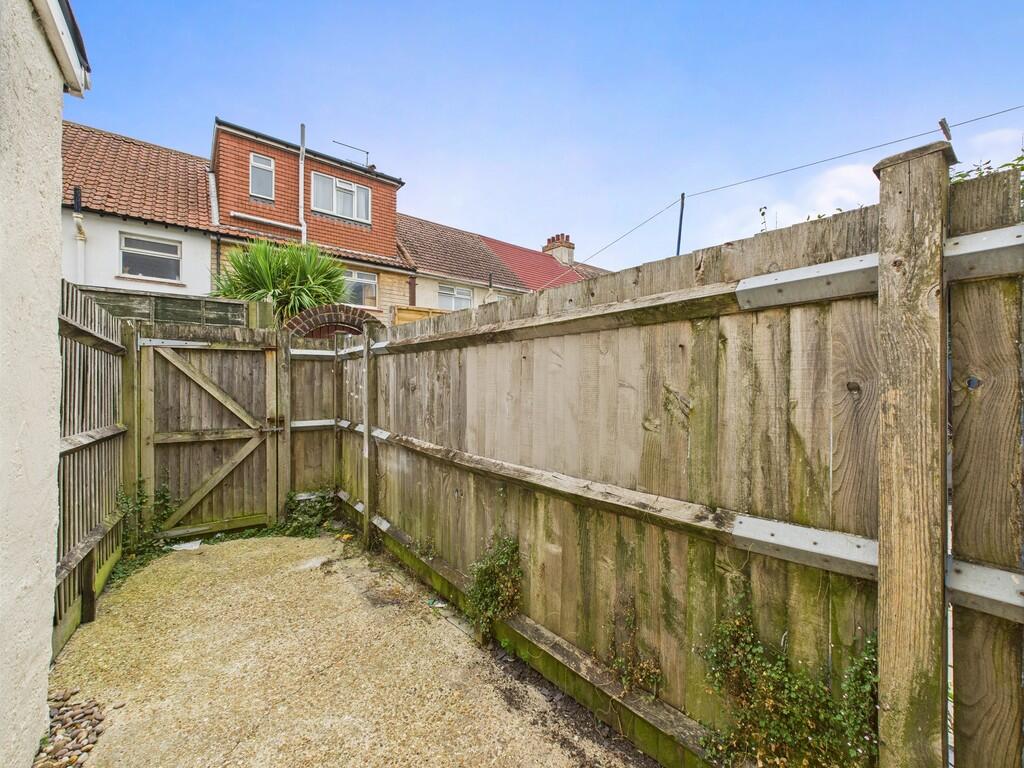 CAM03519G0-PR0356...