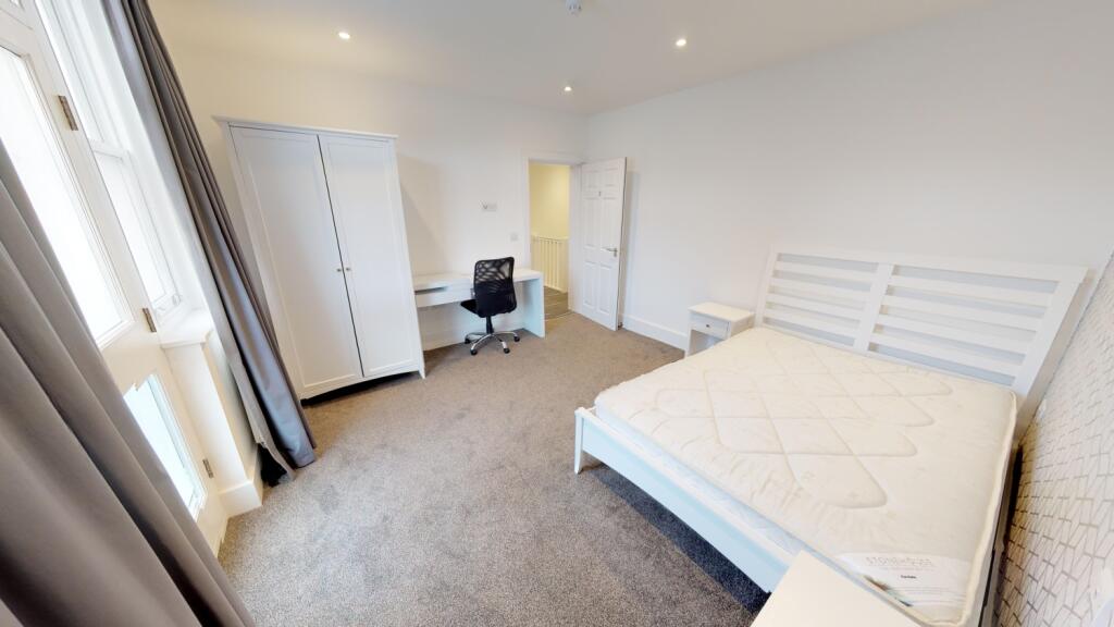 13-Saint-Peters-Gate-Flat-2-Bedroom-2-1