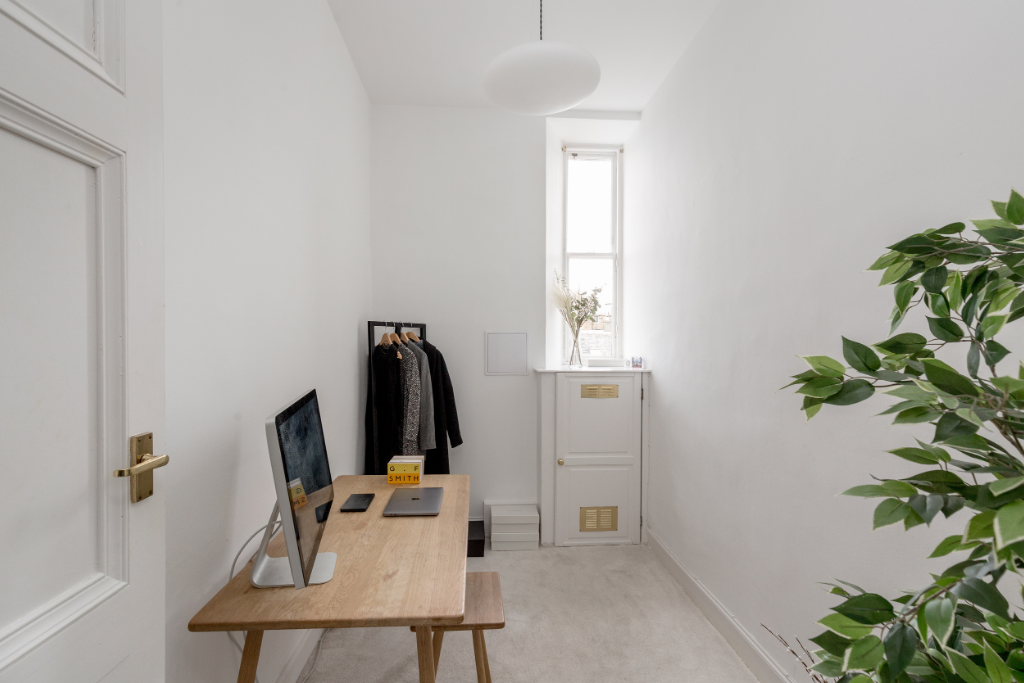 Study / Single Room