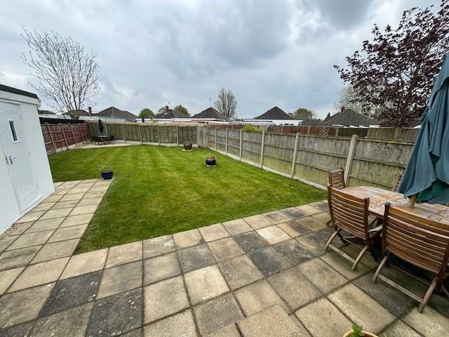 GARDEN.jpg