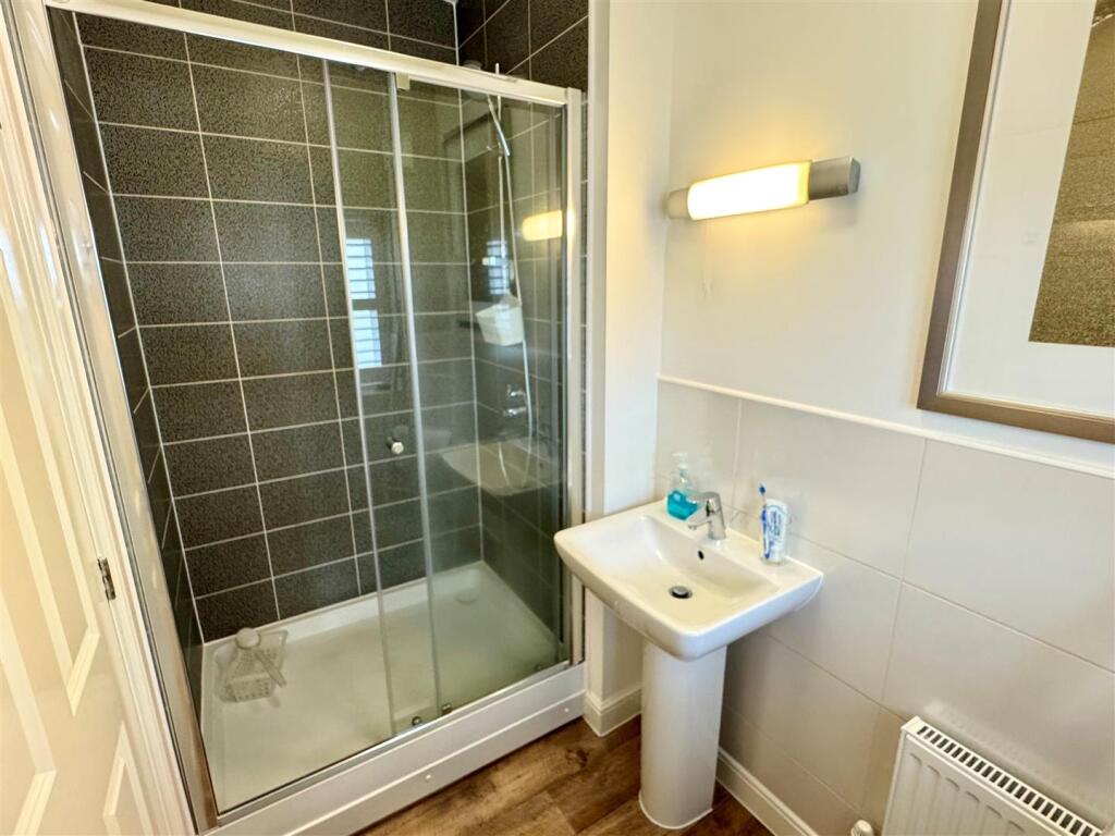 27 Stret Caradoc En Suite