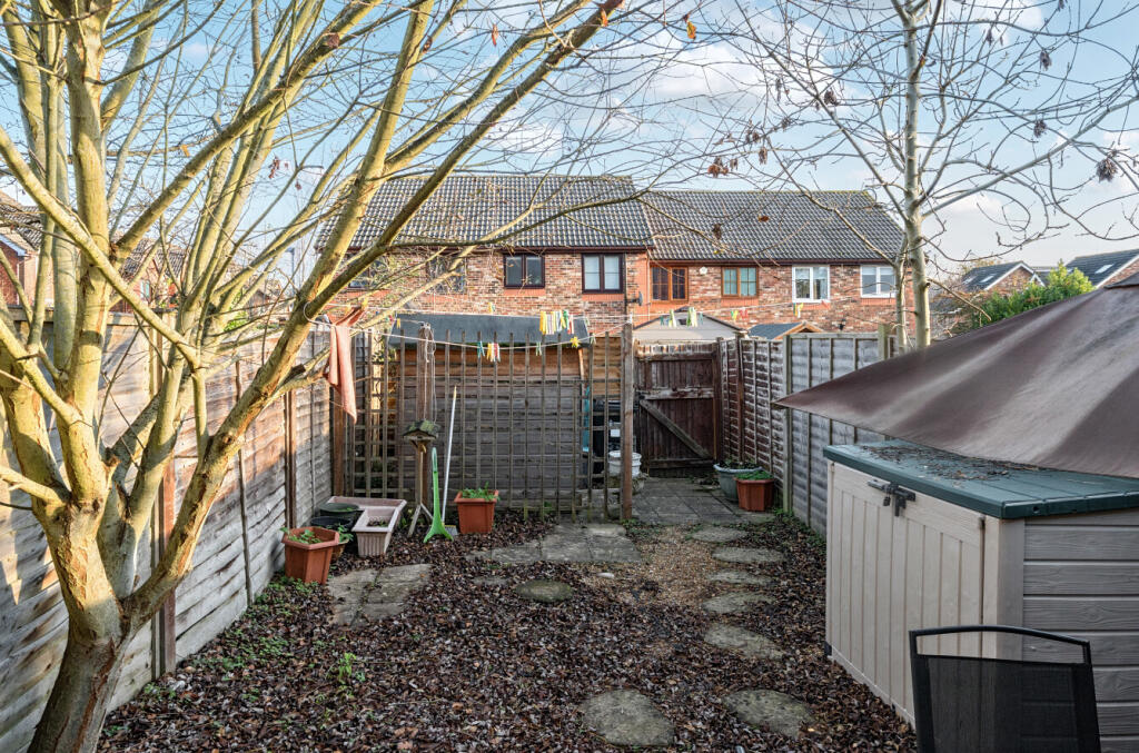 1383651-4-692578d...