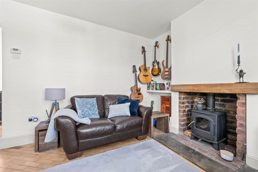 77 Stanforth Street-12.jpg